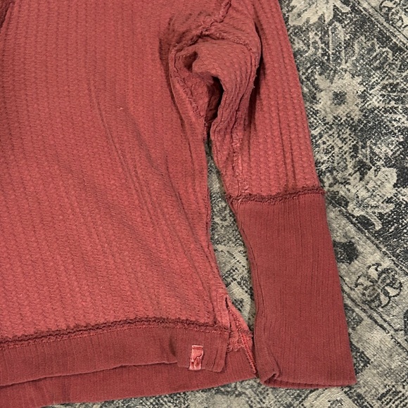 We the Free magic V-Neck Ribbed thermal - Dusty Rose - Picture 4 of 6